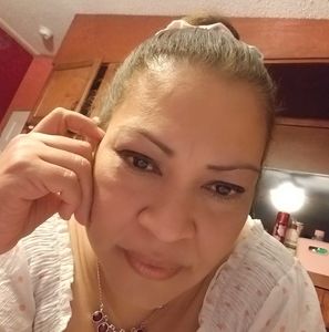 Meet your Posher, Juanita